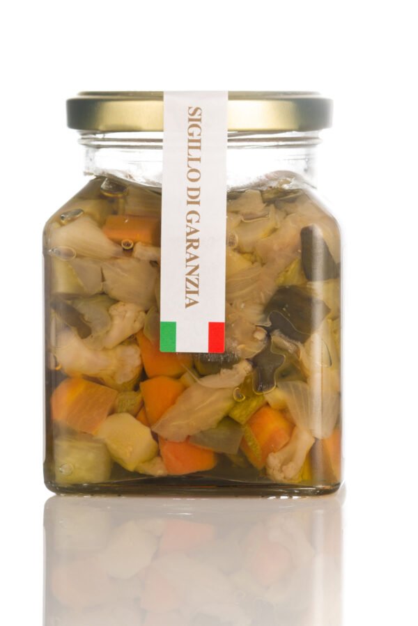 Italian Pickled Vegetables in Olive Oil
