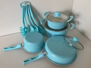 3-29.jpg Turquoise Kitchen Cookware Set