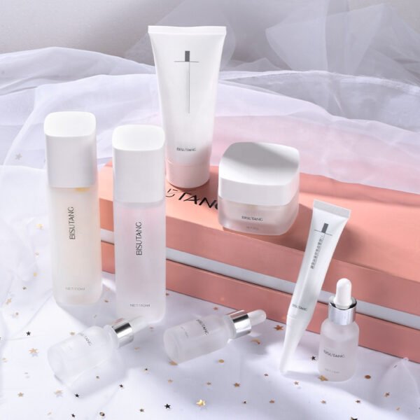 4-22.jpeg Yeast Rejuvenating Whitening Skincare Set