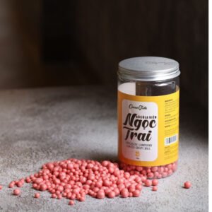 Halal Strawberry Chocolate Crispy Balls