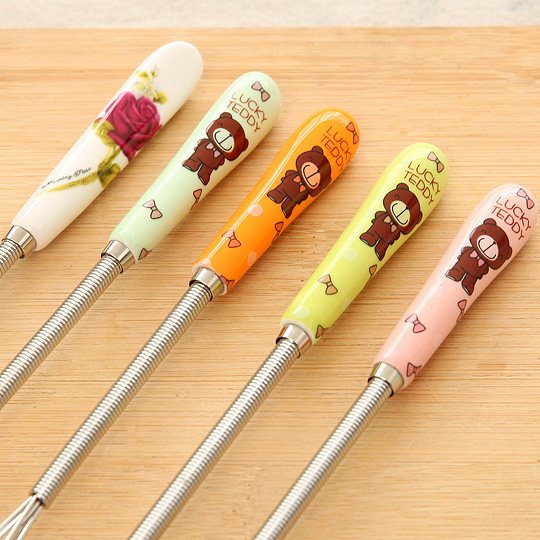 Bear Ceramic Handle Manual Whisk