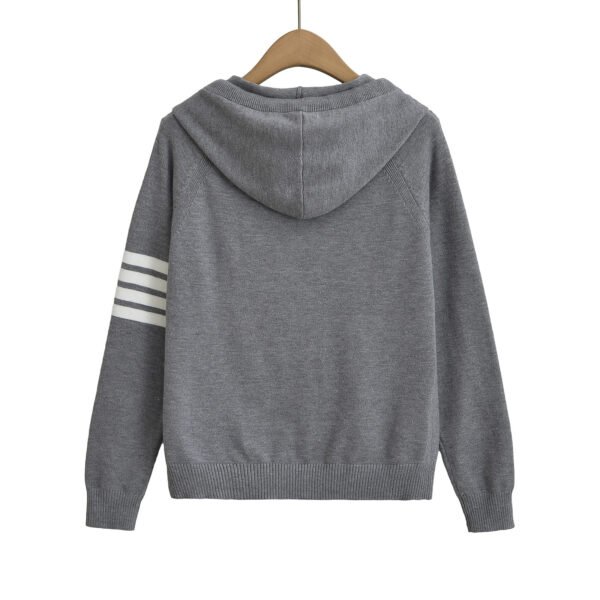 Hooded zipper sweater