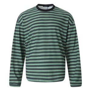 Loose striped round neck long sleeved shirt