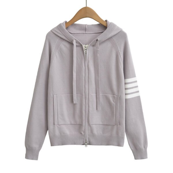 Hooded zipper sweater